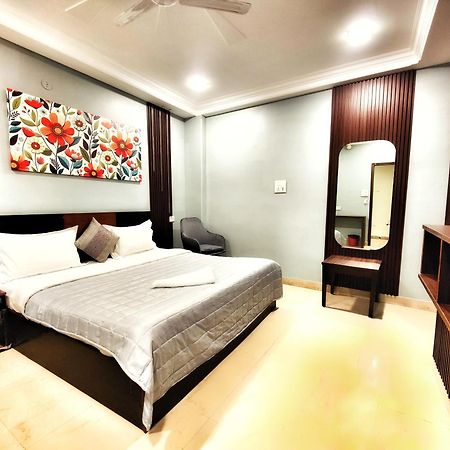 Airport Hotel The Terminal Νέο Δελχί Εξωτερικό φωτογραφία