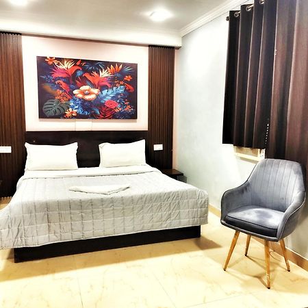 Airport Hotel The Terminal Νέο Δελχί Εξωτερικό φωτογραφία