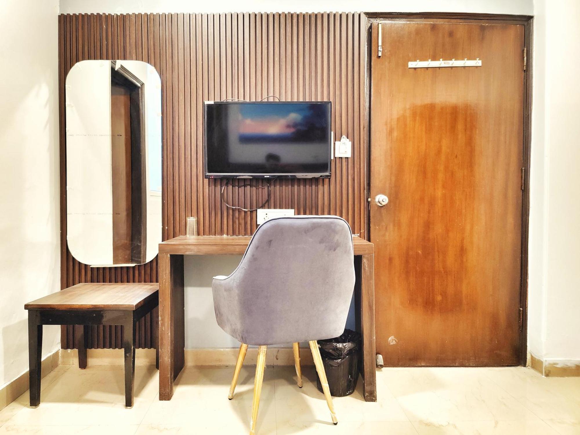 Airport Hotel The Terminal Νέο Δελχί Εξωτερικό φωτογραφία